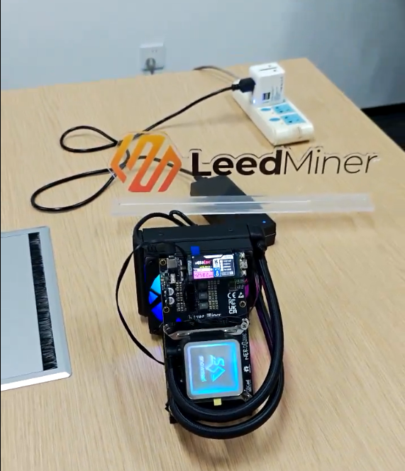 Nerdqaxe Hydro cooling system